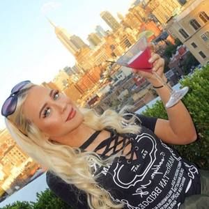 Meet your Posher, Jacey